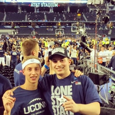 STONE_coldfacts's profile picture. UConn, Yanks, Giants, Knicks, Rangers, ✌🏻