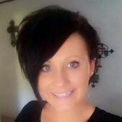 Micah's wife. Mother of Kailynn, Chris, Tripp, and Londynn. 3 RAZORBACKS.