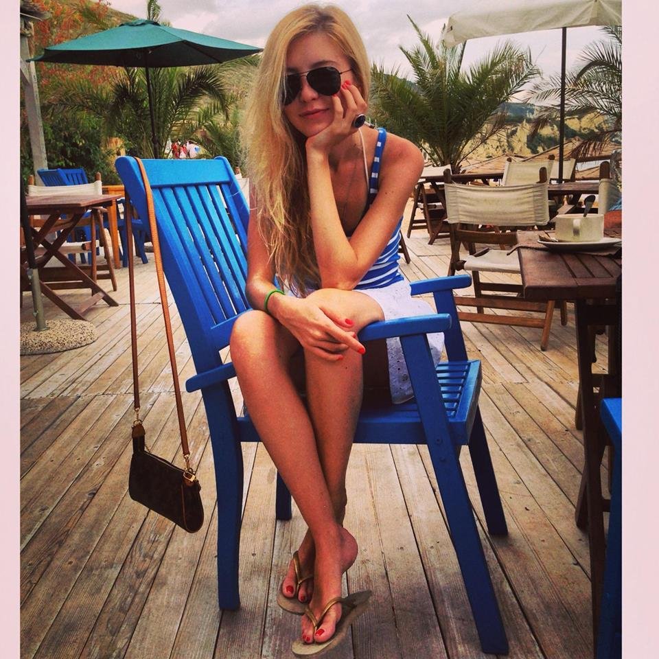 I Love Travelling, Watching movies, entrepreneur, digital marketer. Love Dating 3