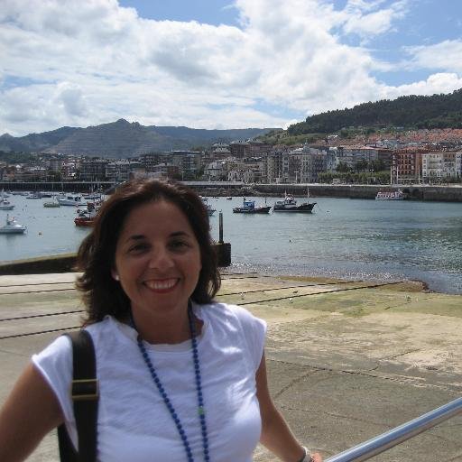 Psicopedagoga y apasionada por la orientación educativa, personal y profesional y la ayuda a nuestros alumnos en la construcción de sus aprendizajes.