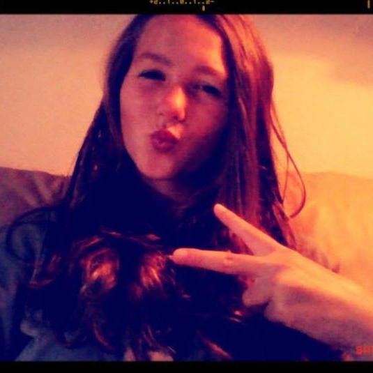 Irisloveeeyouux's profile picture. Lovemyfriendssxxx