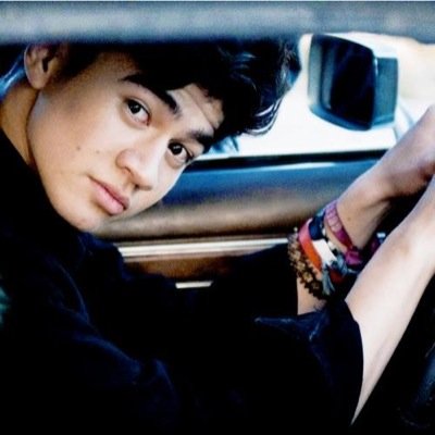 guys sorry this account isnt working for me, could you please go follow my new account:
@heyitsciara5sos  THANKS ILY GUYS!!! x x x