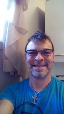 denis12499's profile picture. grosse soirée