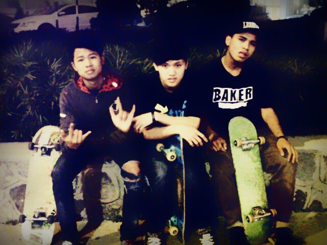 tomy_200995's profile picture. Hidup bwa enjoy aj.