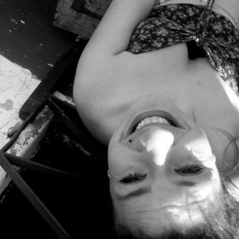 layeyuliinda's profile picture. Si antes de inventarse el amor yo ya te estaba Amando ♥