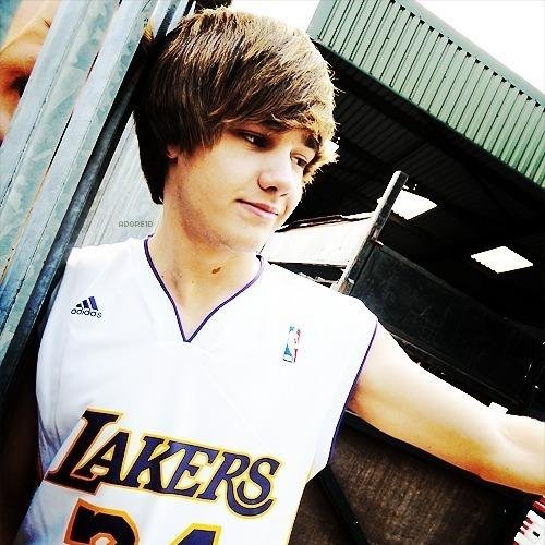 I am boy Directioner i proud of this Love you all One Direction you are my idols FOREVER !! 3