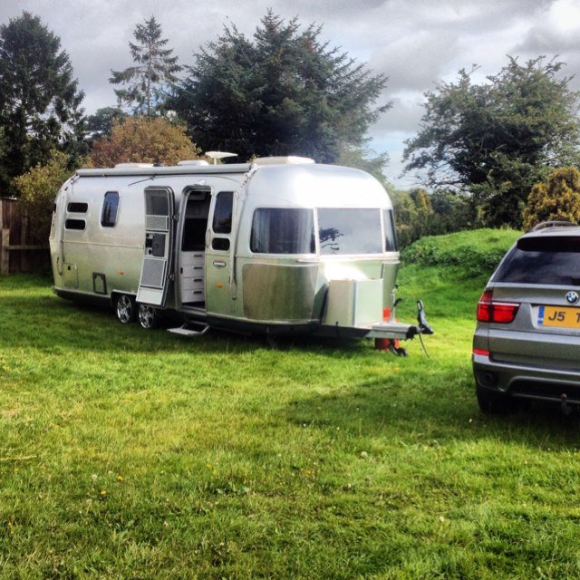 Rent a luxury airstream for any occasion! Festivals, camping, weddings, guests, touring abroad! Better than staying in a 5* hotel! We deliver anywhere in UK