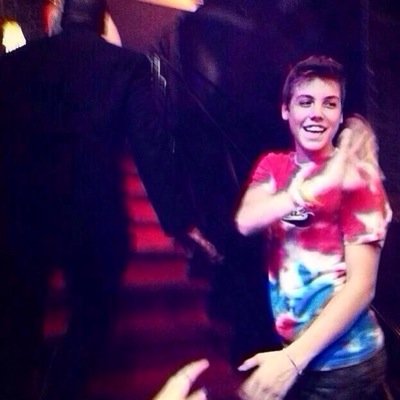 o2l youtube one direction and magcon♡ instagram : @nashgriersgf 2nd instagram : ayeeekian