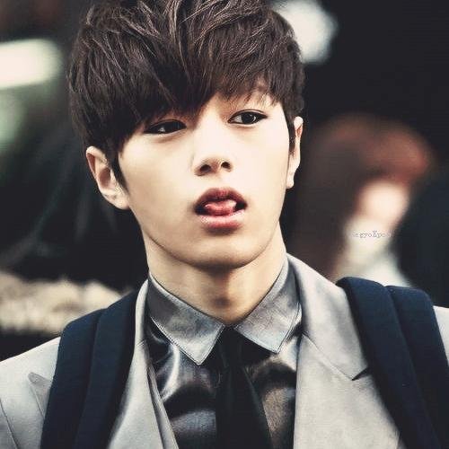 duniakpopstuff's profile picture. K-pop♥ All Fandom