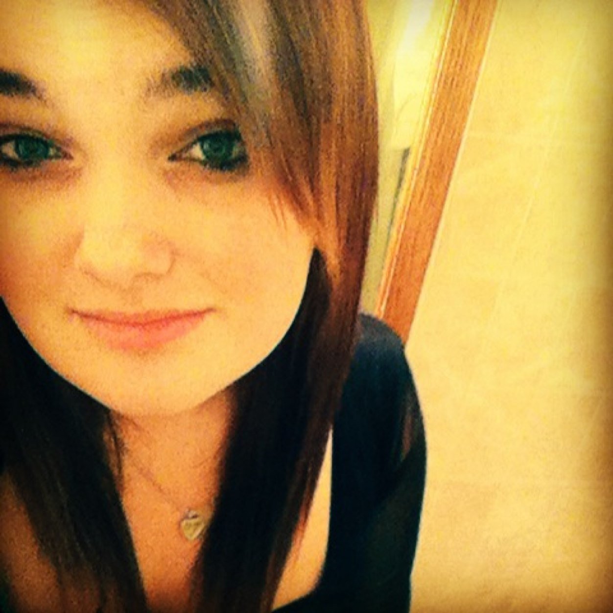 Just gotta move on with your life and dont let anybody stop you (:Wazzup Sarah was here!hehehe