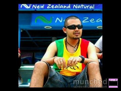 -Pegawai EO yang suka tersenyum karna saya adalah #PejuangSenyum
-Tak kenal maka tak sayang ;)
 (˘̶̀Ԑ ˘̶́ )ง━━･̏̋̏́̀