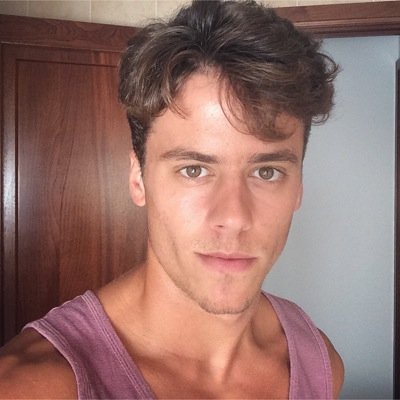 Pdro__'s profile picture. 