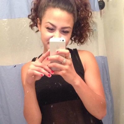Cant you tell i aint missin no meals? Instagram: @itscheyforya