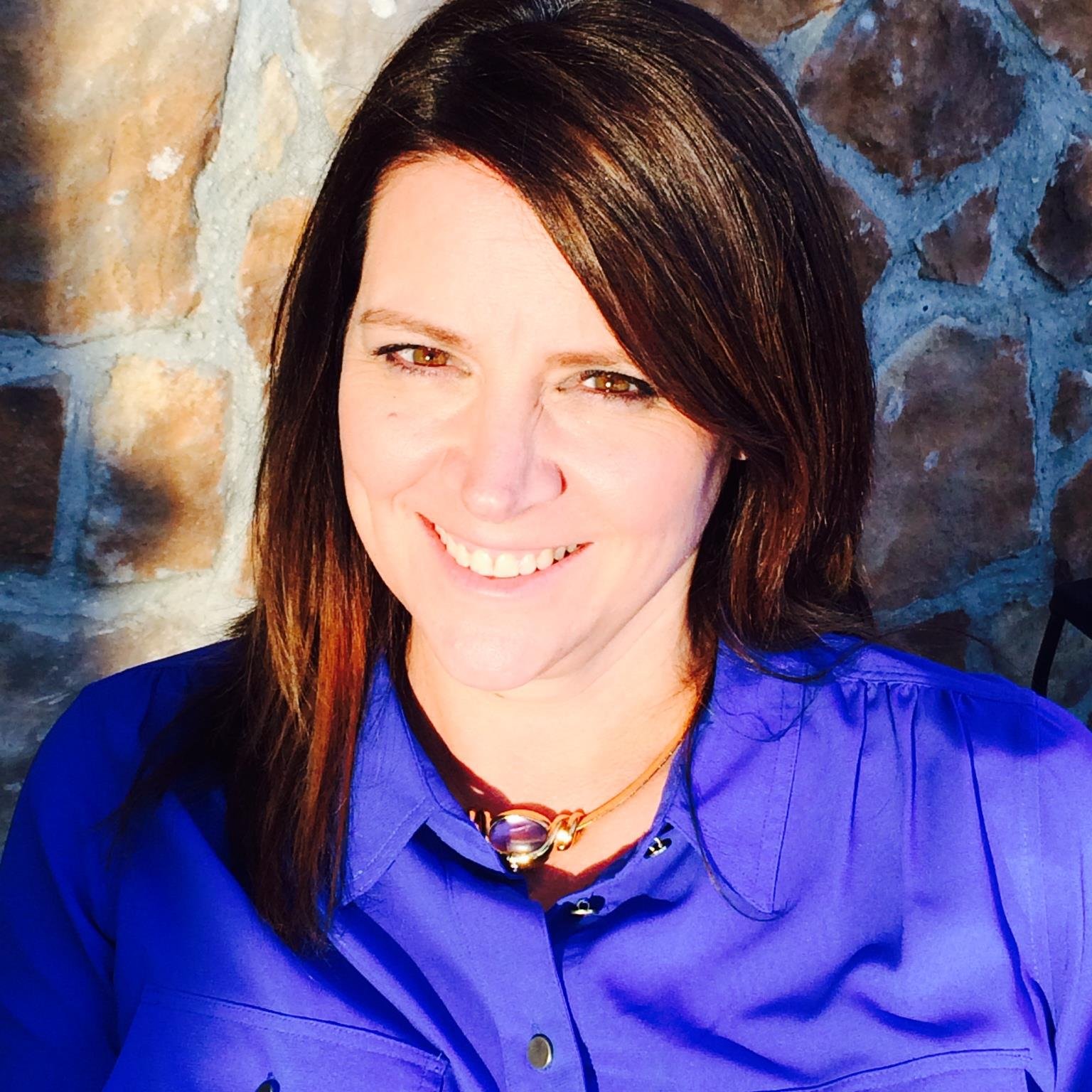 Grand Rapids Realtor, love decorating and fashion and being with friends downtown!