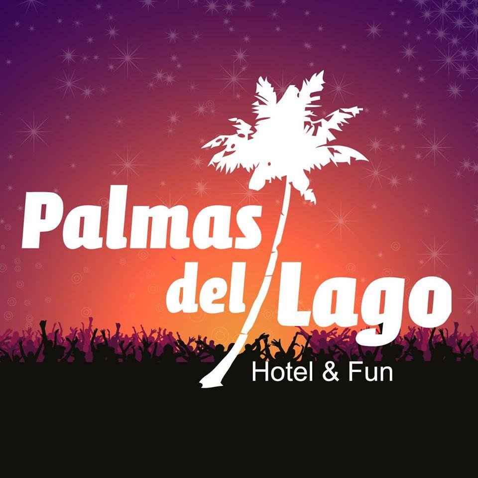Hotel palmas del Lago: ubicado a 4 cuadras del centro en la ciudad de Villa Carlos paz