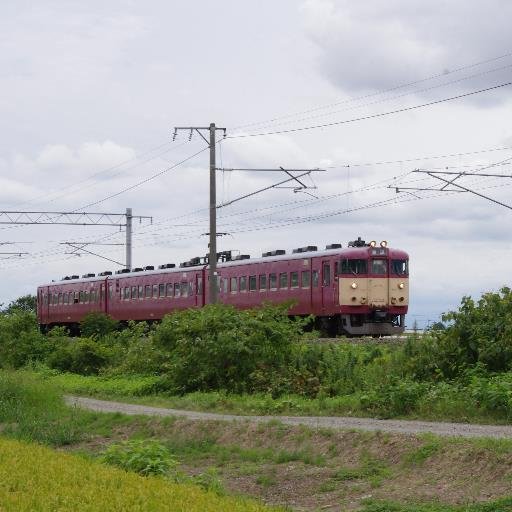 しがないサラリーマンしています🤣鉄道と北海道、そして阪神タイガース、日本ハムファイターズを中心に生活が回る。元転勤族、八王子→八王子→北海道上川郡当麻町→静岡→博多→富山→八王子→名古屋→八王子→富山→八王子→春日井→八王子と移り住んでいます😅
ラジオはHBC、中でもカーナビラジオ午後一番押しです😄宜しくです！！