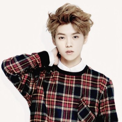 this is a free follow ♡ follow @sehuncidal instead, thank you ♡