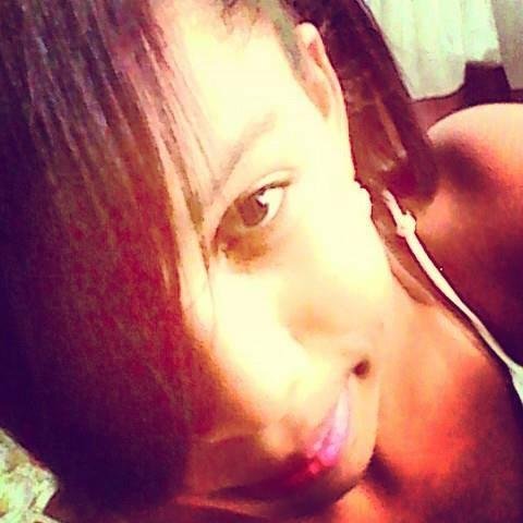 @PoetaCalle                                                                                                         Tee Amooo!♥