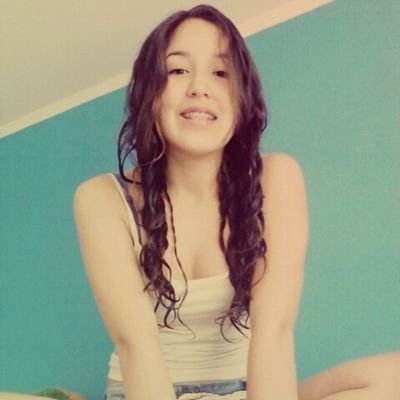 RewardBeautiful's profile picture. Chilena | veintipocos | Crafting and drawing ❤