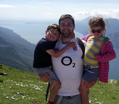 Father, Husband, Dean Close Prep School Housemaster, Teacher & Sports-mad Spurs & Sarries fan. All views are my own