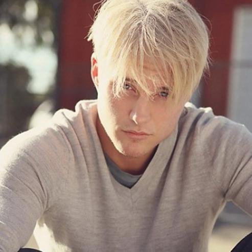 TheKingOfSnark's profile picture. I have some serious issues.