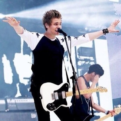 @rainblowlukey (i follow back fan accs)