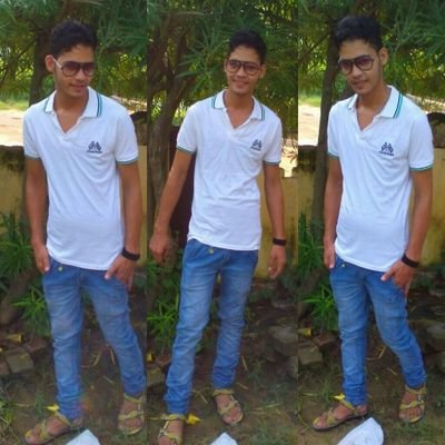 Am a good looking simple boy:-) :-) :-) :-)