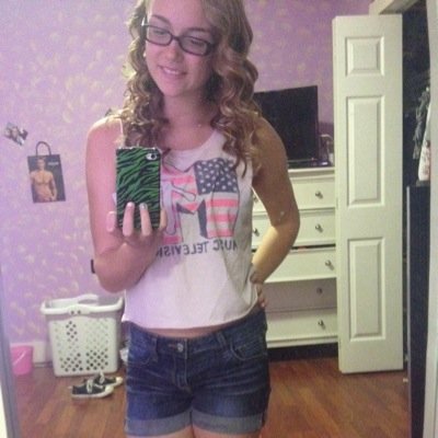 Itssarraaa's profile picture. I'm just a typical girl that trusts too easy, gets hurt too much, and is falling in love hard for one boy . 11-11-13