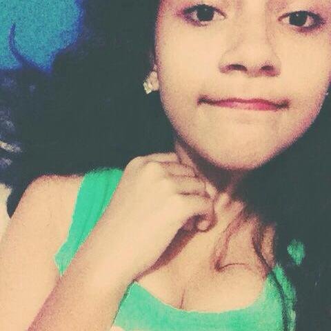 alejand85784911's profile picture. Todos tus lunares me los se ya de memoria