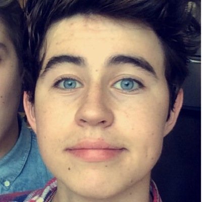 My name is Marie and i like dogs and cats | im 11 years old | i like magcon | and Nash Grier | @magconnarn is my freind from shchol | fllow her