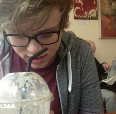 byselenag's profile picture. 