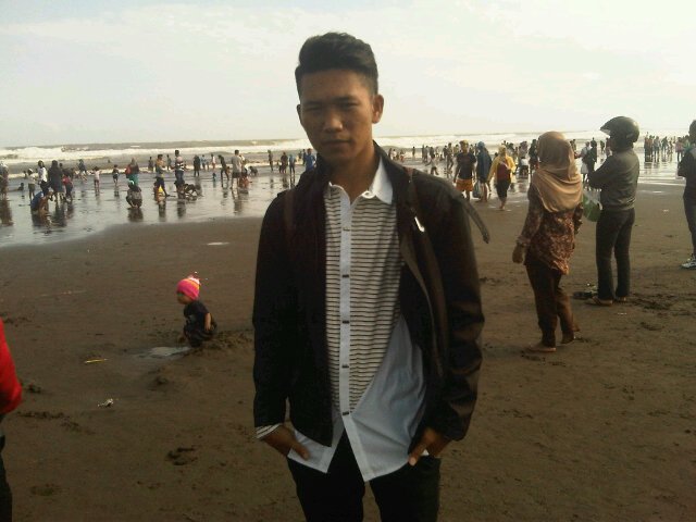 Loe mau gue kasiH.. :)