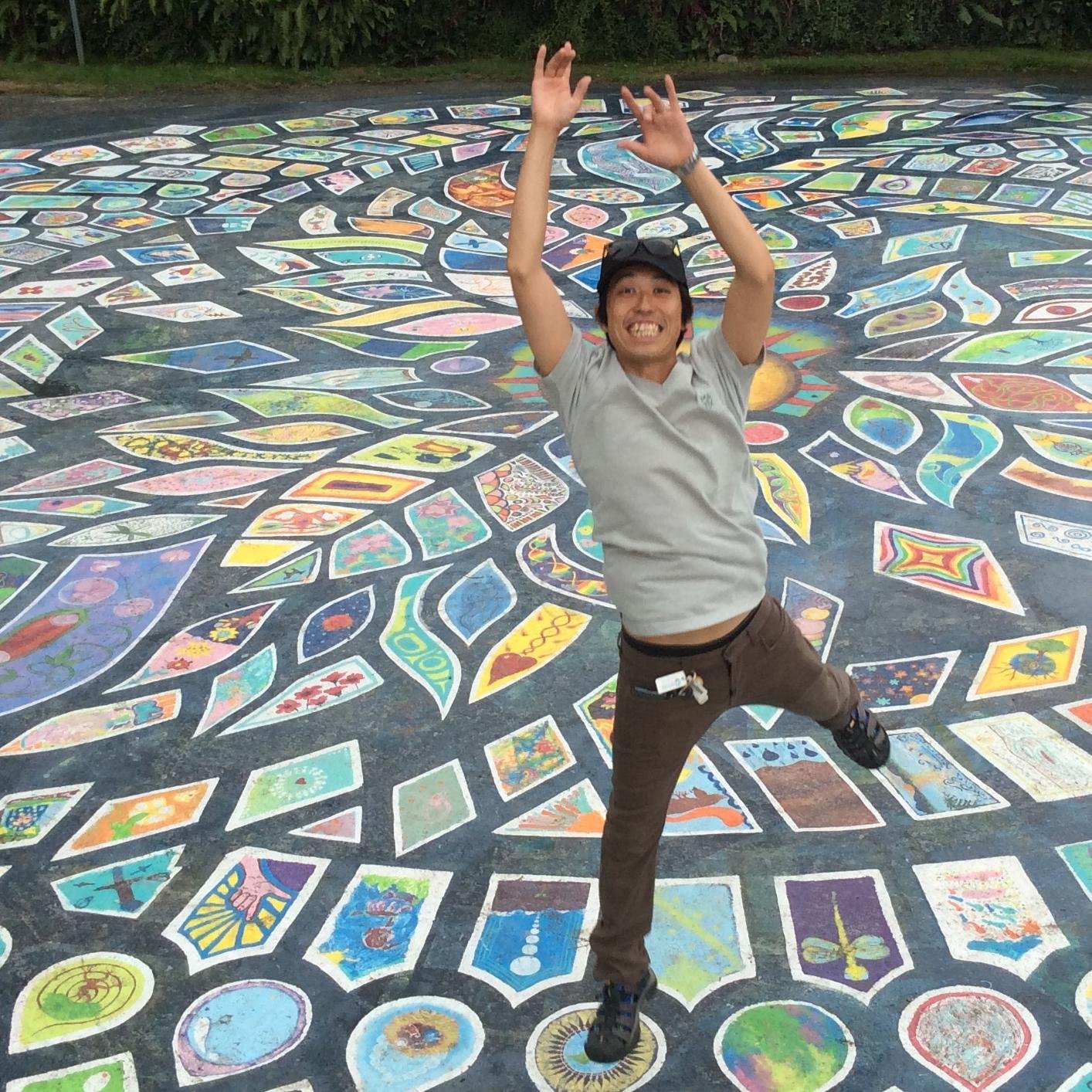 is dedicated to English Education for Japan's Future, blogging, speaking of culture and practicing yoga. 未来の英語教育と留学を考えるヨガ好き留学カウンセラー。得意分野はカナダ公立カレッジ進学とCoop留学。