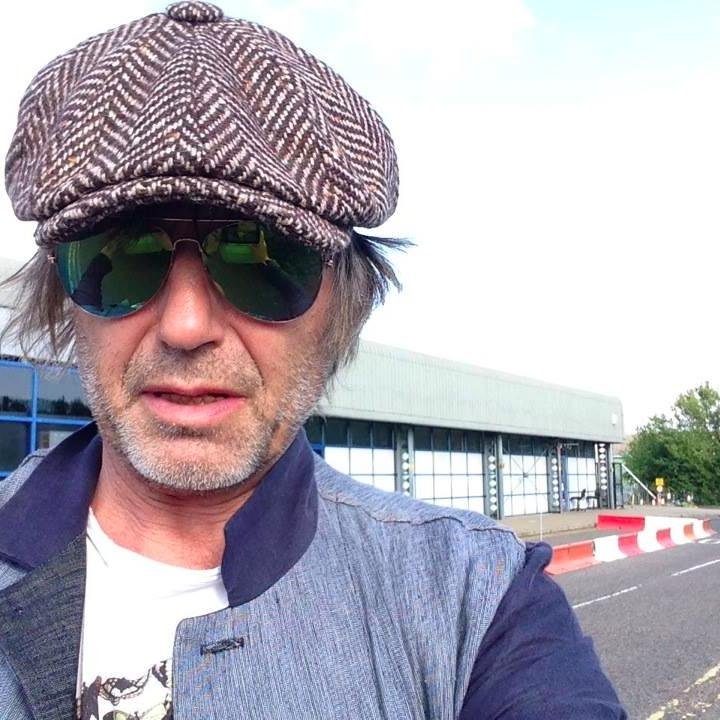 SimonFVoewood's profile picture. Rare Book Dealer, Founder and curator of Voewood Festival, writer, artist.