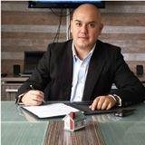 Soy un agente inmobiliario en Xalapa, Veracruz y busco ayudar a personas que deseen comprar, rentar o vender alguna propiedad.