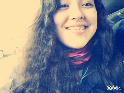 Hola! soy directioner y amante de calle 13,y amo la fotografia.