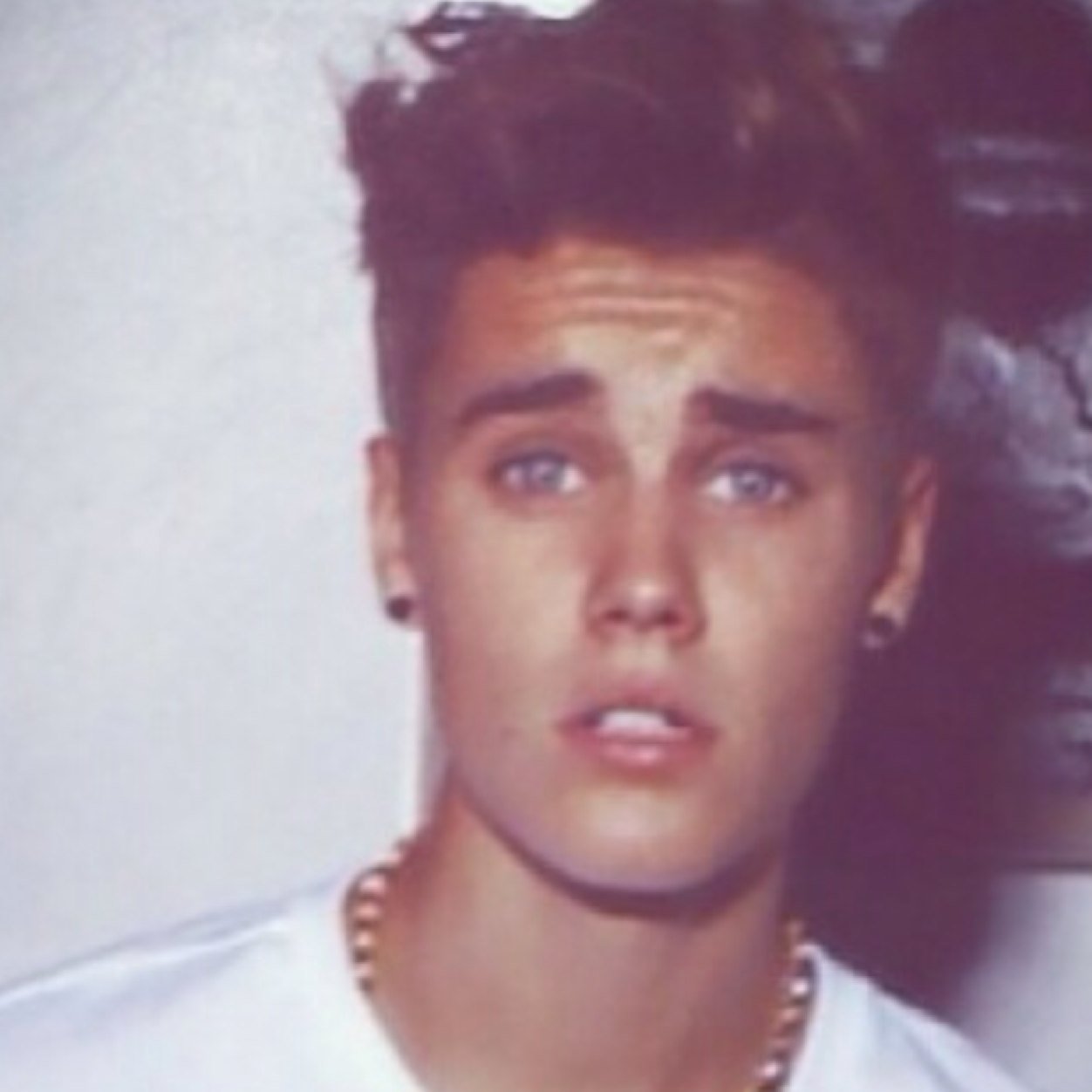 I love Magcon boy's, they are my life, and Justin Bieber too, I love chocolates and cookis :) Nutella :) justin bieber :)3 ♥♥♥♥