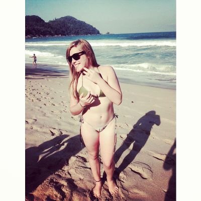 a vida é curta então curta, vamo la pra casa recriar o livrinho do kama sutra.