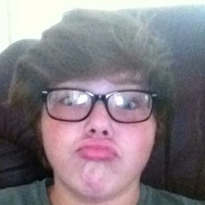 thuggy_booboo's profile picture. My name is Tristan Martin Connell play football #67 dont follow to unfollow. instagram: thuggy_booboo_67 follow mehh retweet me!!