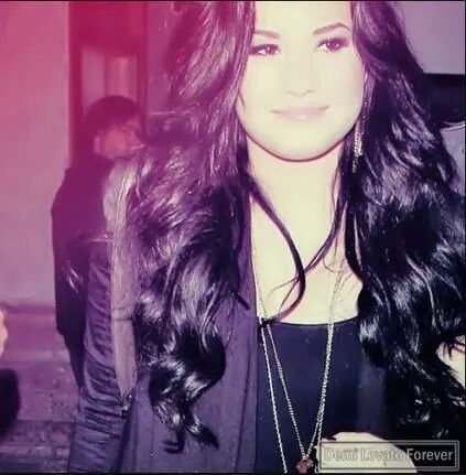 Im Proud lovatic and mahomie demI and austIn is my life and because of them I learned to dream ^_^