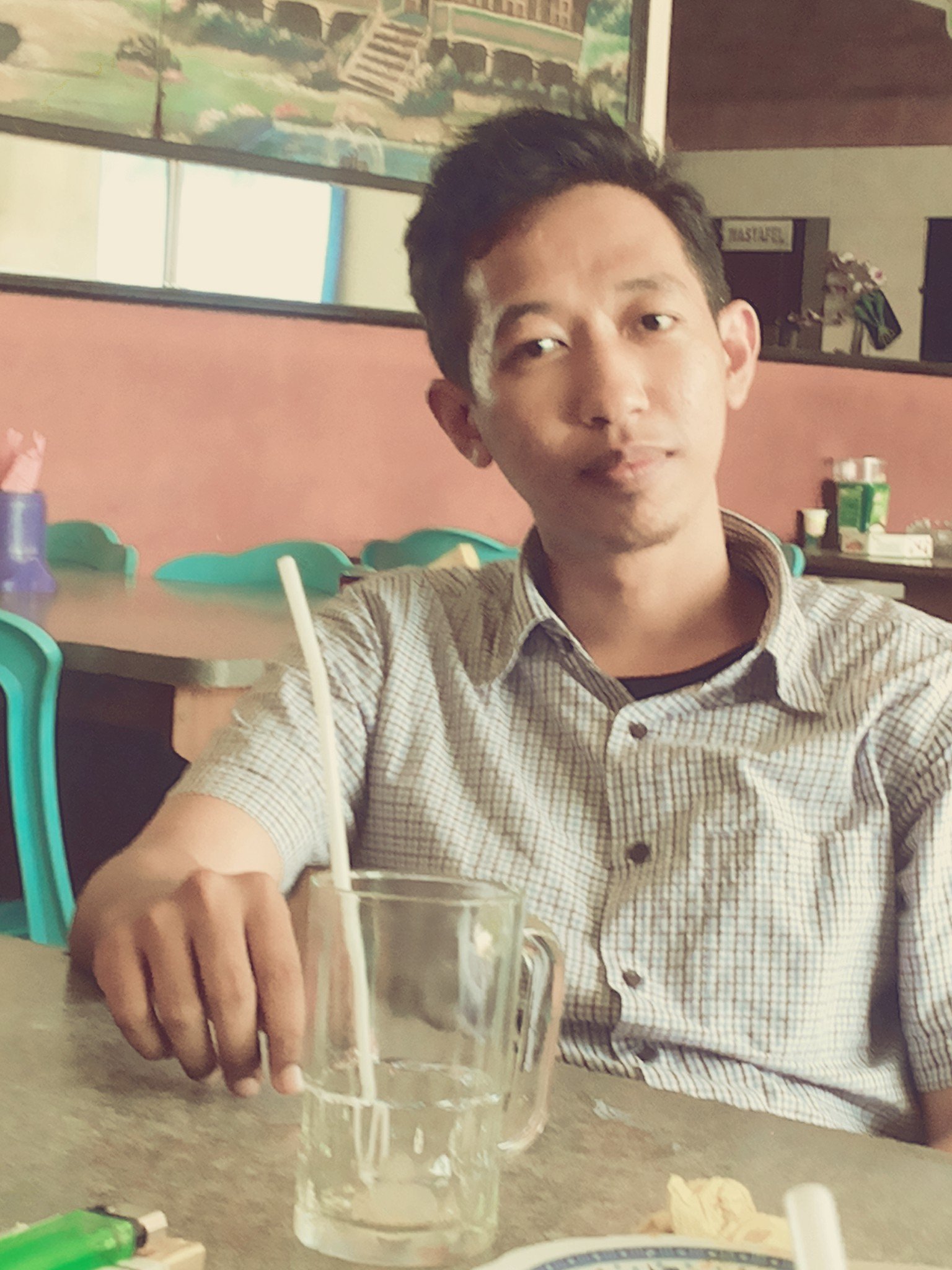 an outcast, outlaw, outan*antinyamuk*