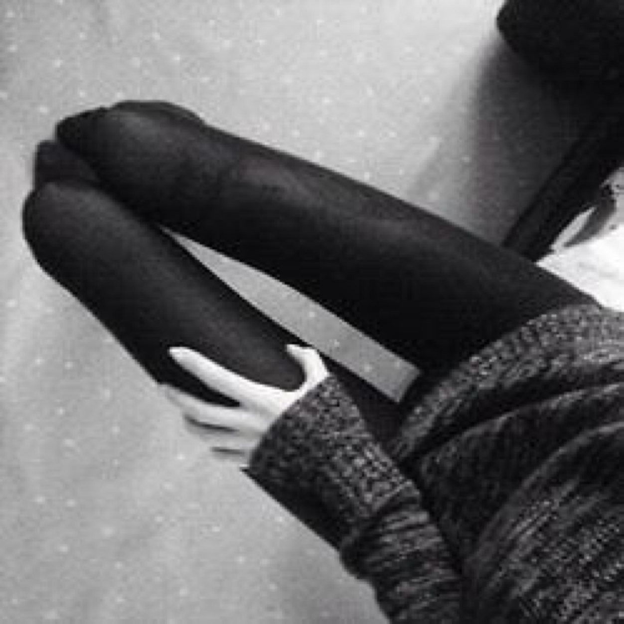 xSkeletalBeauty's profile picture. skin & bones please