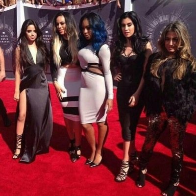 5 of the best girls in the world @NormaniKordei @AllyBrooke @dinahjane97 @LaurenJauregui & @camilacabello97 though they may not know it I love them soo much ❤️