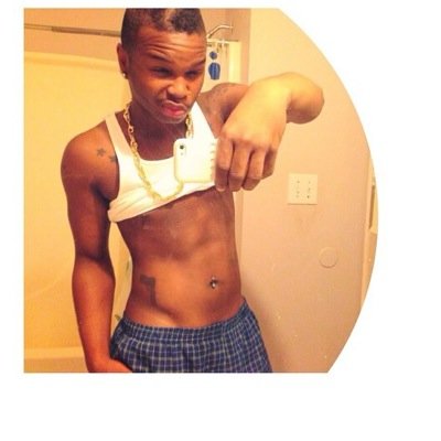 Pretty nigga new twitter follow me ill follow back