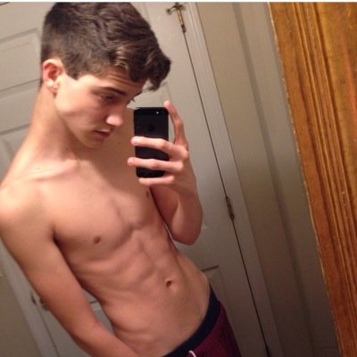 I live in LA. I surf, skateboard, play lacrosse, im a gamer & I smoke weed