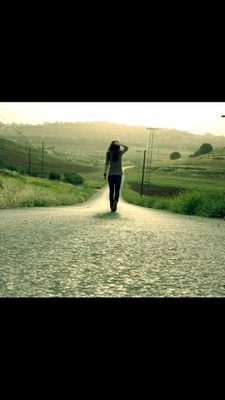 ‏`
اللحظة التي تشعر أن عليك إثبات أهميتك لشخص ما، هي اللحظة التي عليك فيها الرحيل
