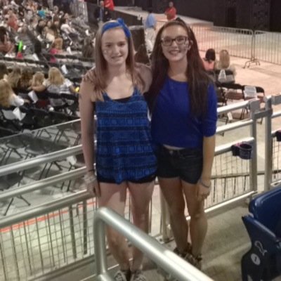 Allison_Kenzie1's profile picture. Im kenzie, i love drawing and dancing. My spirit animal is @Luke5SOS ✋ Hey im Allie,im a type 1 diabetic, 16, a gymnast, and i love to sing!