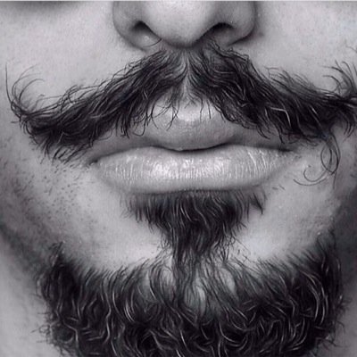 عِشّرينيْ ♡ .. يسَكنني رجّل كبير السن’،يسّقينيَ كَثْير منَ حّكمتهَ ،لذا لايْروقٌنيَ الكثير منَ جّيلي ! عآآآلمي الهوى 💙💛