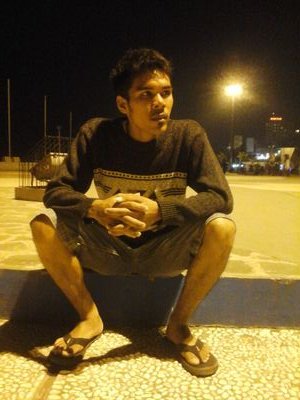 FIK Universitas Negeri Makassar⁯⁮⁯ 2012