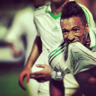 ‏طالب في القوات الجوية الملكيه السعوديه ،اسعى للأبتعاث ل بريطانيا لا تنسوني من دعواتكم ♥'